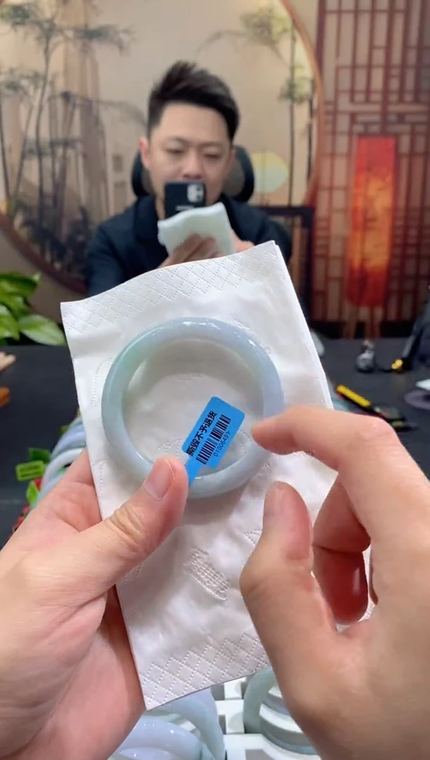 未镶嵌手镯翡翠0000089736