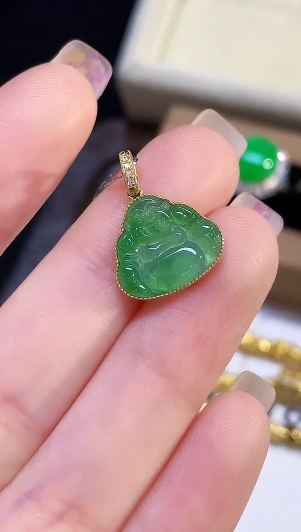 吊坠(不含链)18K金镶嵌翡翠L1611多样性发其一