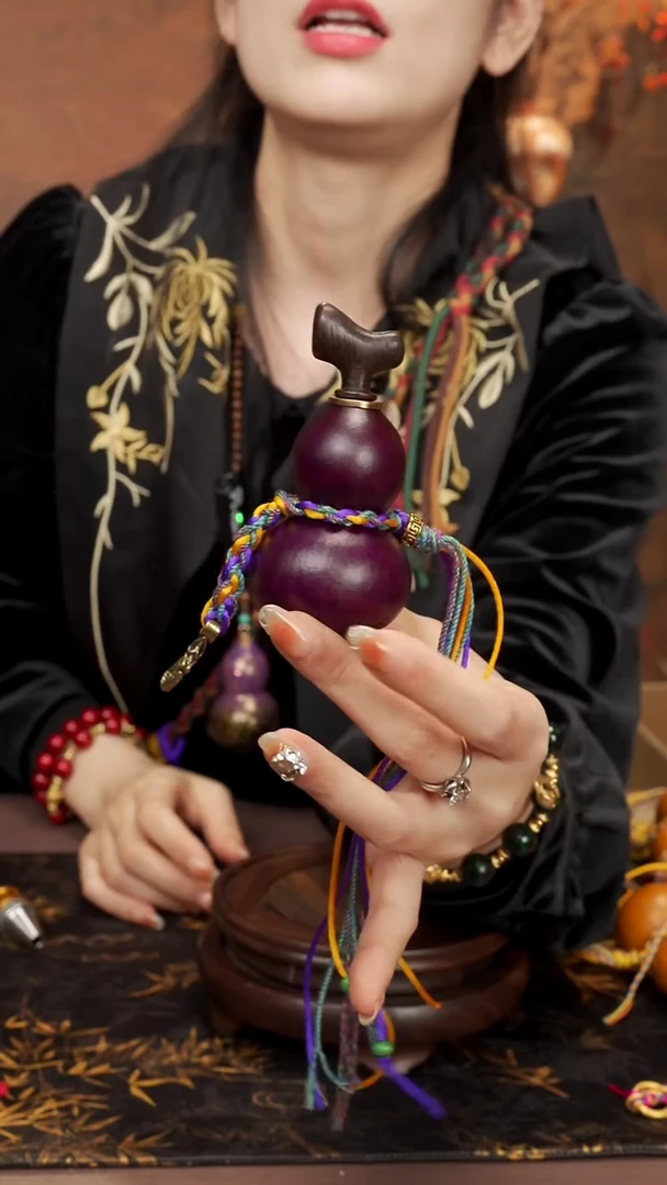 151 --大漆开口小葫芦----68