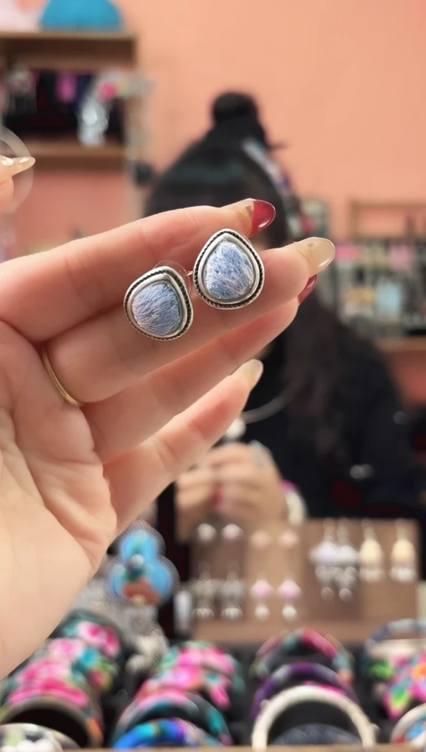 织绣艺枝独绣手工饰品315