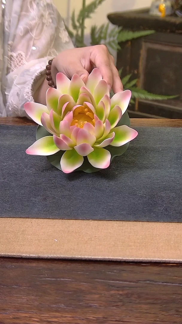 其他00034荷花香茶手工加底托