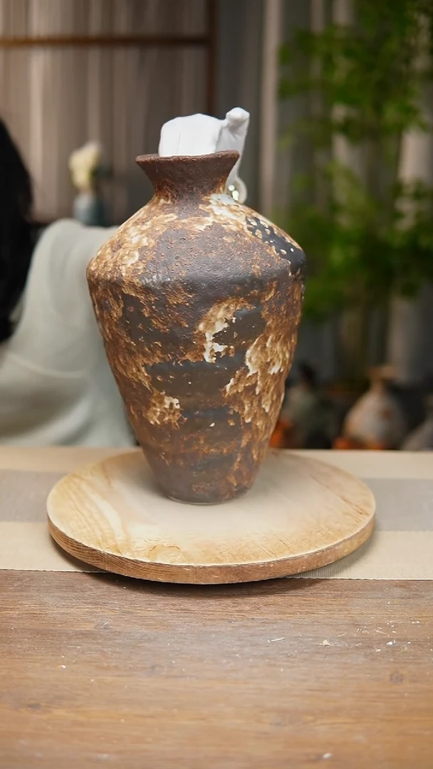 【闪购商品】陶瓷花器诧寂棕高脚