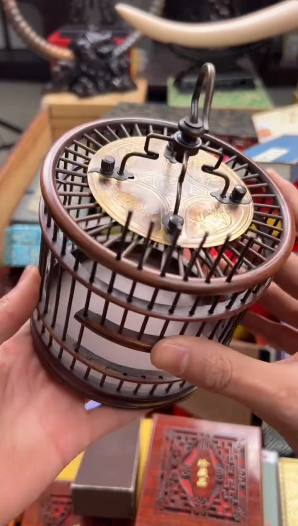 【闪购商品】木————————笼子