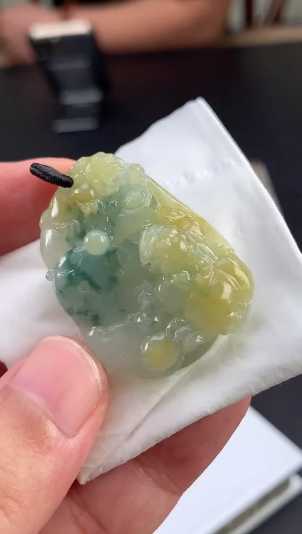 未镶嵌定制翡翠慢*翡翠