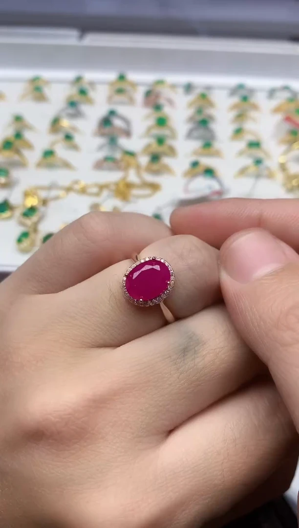 【闪购商品】红宝石戒指银S925镶嵌........