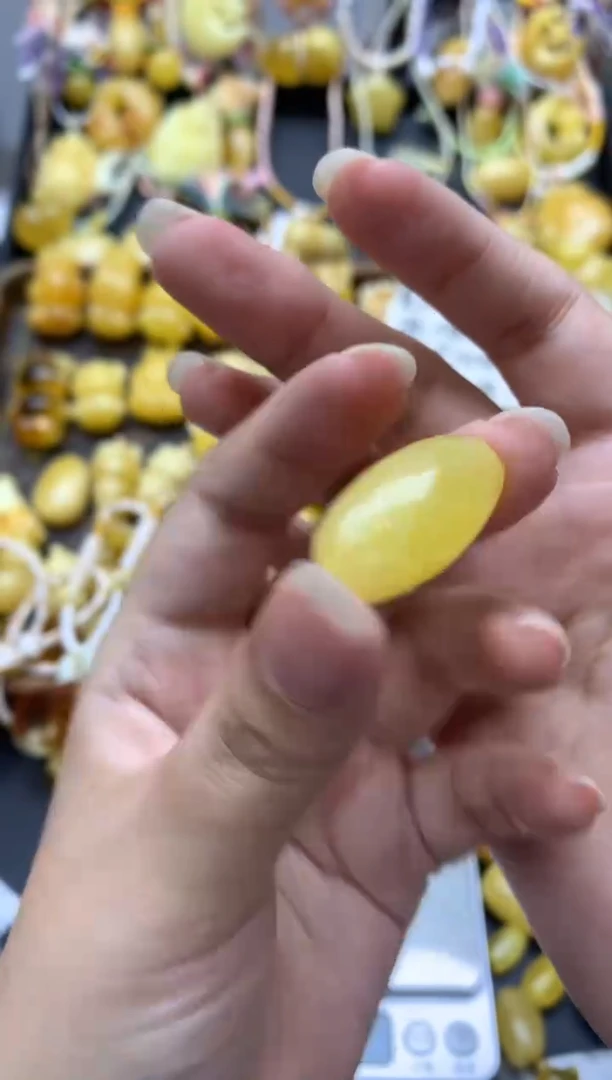 未镶嵌琥珀珠宝奇石131个别微微瑕介意勿拍