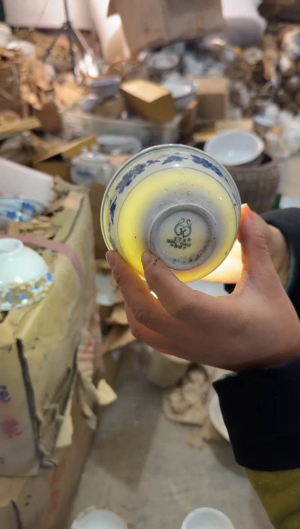 【闪购商品】摆件碗盘杯9厘米微瑕介意勿拍