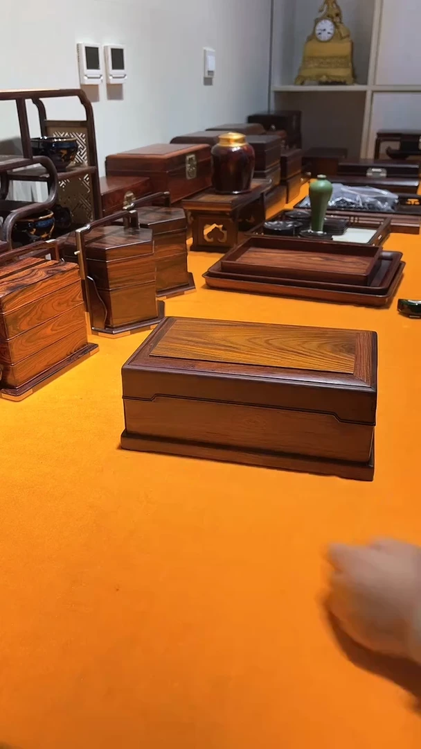 交趾黄檀（大红酸枝）河**家精品木艺机关盒精工细作