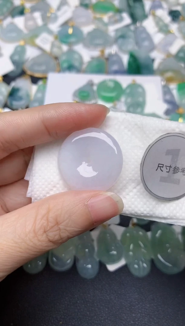 颈饰未镶嵌翡翠天然缅甸A货翡翠