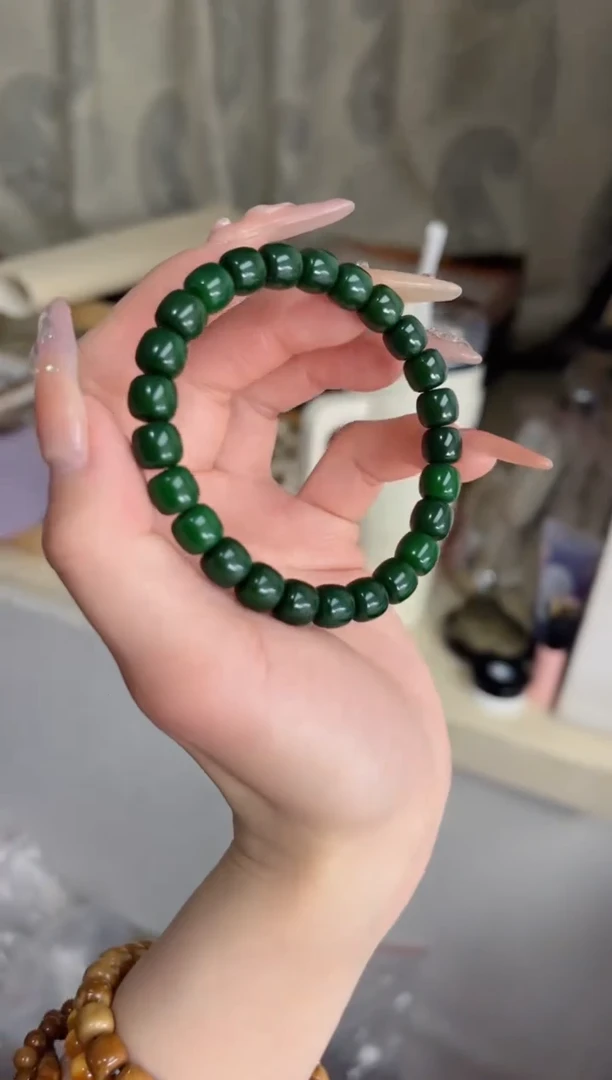 【闪购商品】菩提根/象牙果手串w11娘娘绿桶珠7*8mm瑕疵不补