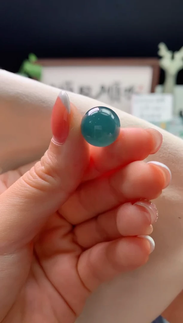 翡翠未镶嵌颈饰0063430845