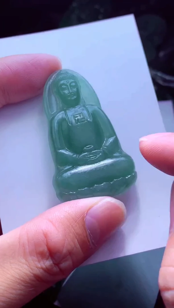 未镶嵌定制翡翠自*人天然缅甸翡翠A货毛货吊坠