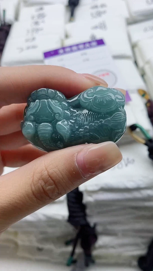 颈饰未镶嵌翡翠8