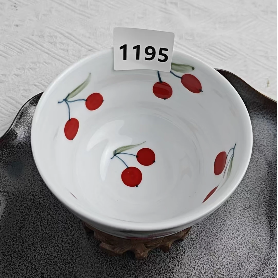 景德镇手绘釉中彩（食品级）墩墩碗1195