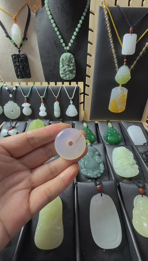 未镶嵌吊坠(不含链)玛瑙/玉髓玉髓