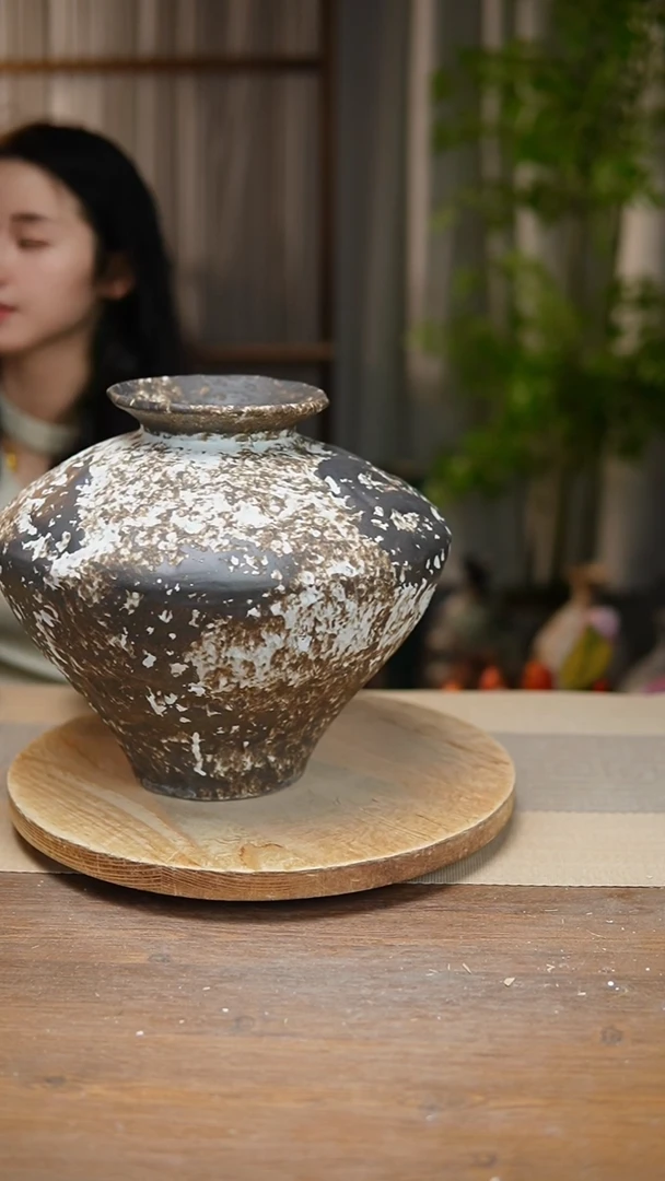 【闪购商品】陶瓷花器诧寂黑大飞碟