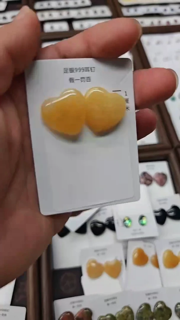 水晶耳饰足银镶嵌（多样性发货）可联系客服挑选