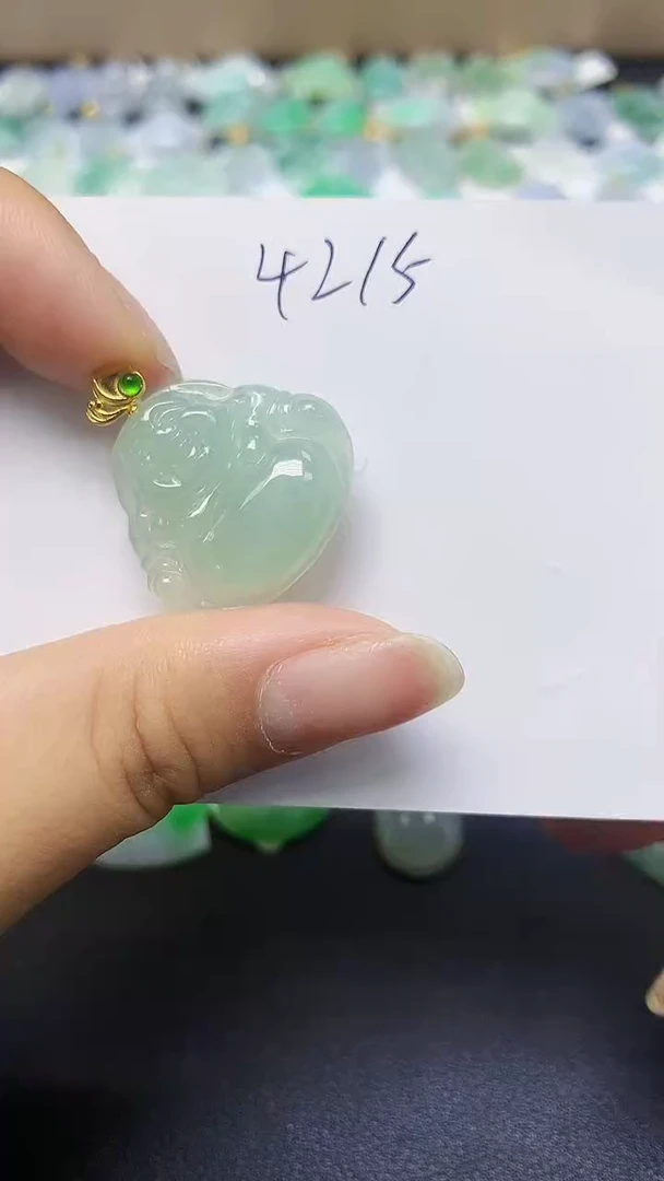 翡翠未镶嵌颈饰 天然缅甸翡翠A货