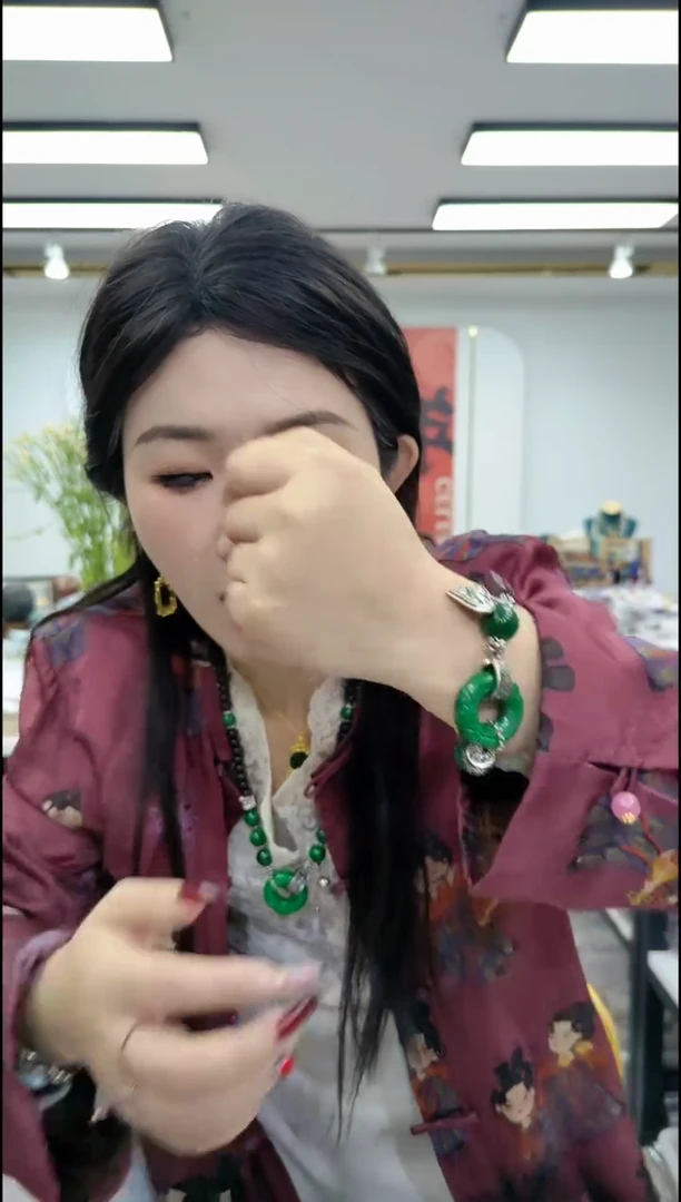 【闪购商品】树脂制品2344绿色手串