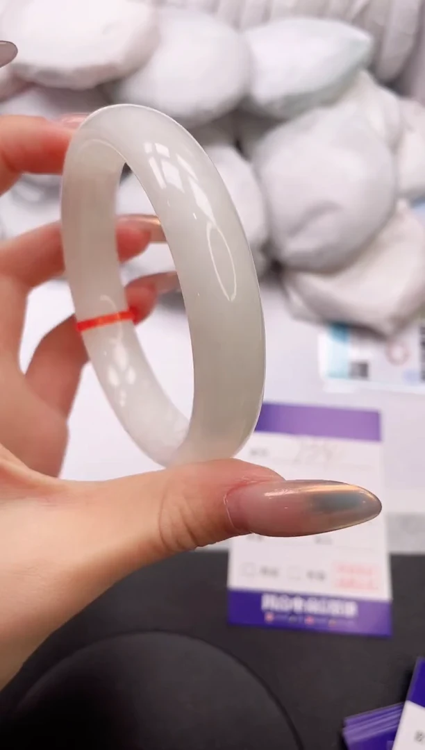 【闪购商品】和田玉手镯未镶嵌1K734-62