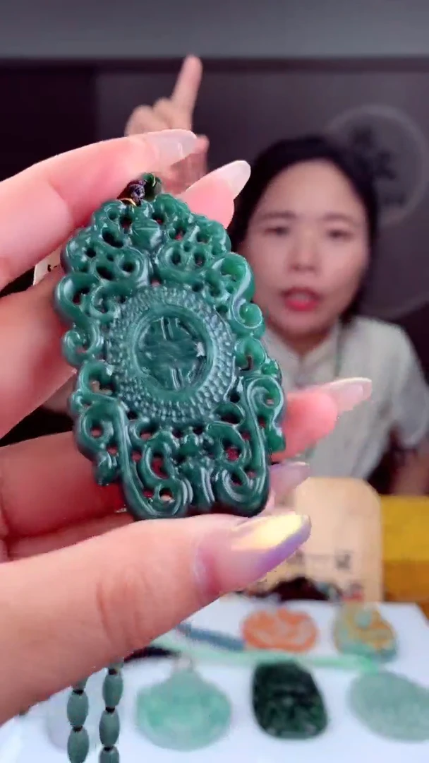 定制翡翠未镶嵌 天然翡翠（拍一发一）