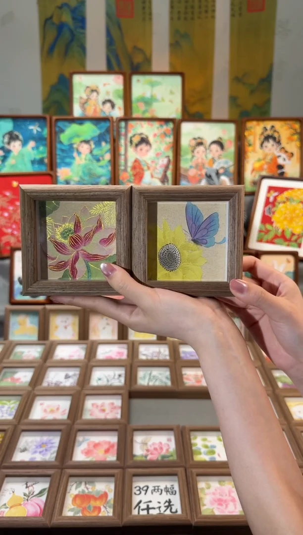 国画重彩红莲 向日葵蝴蝶 一组11