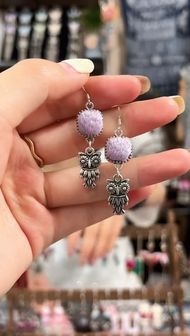 织绣民族风非遗老绣饰品507*