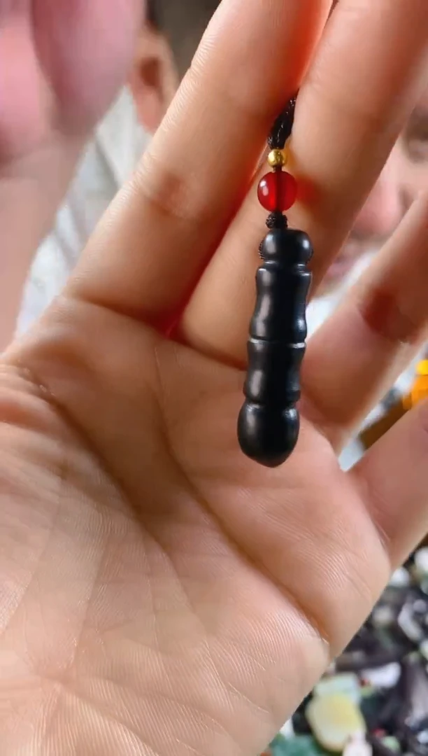 和田玉未镶嵌颈饰多样性发货，拍一发一