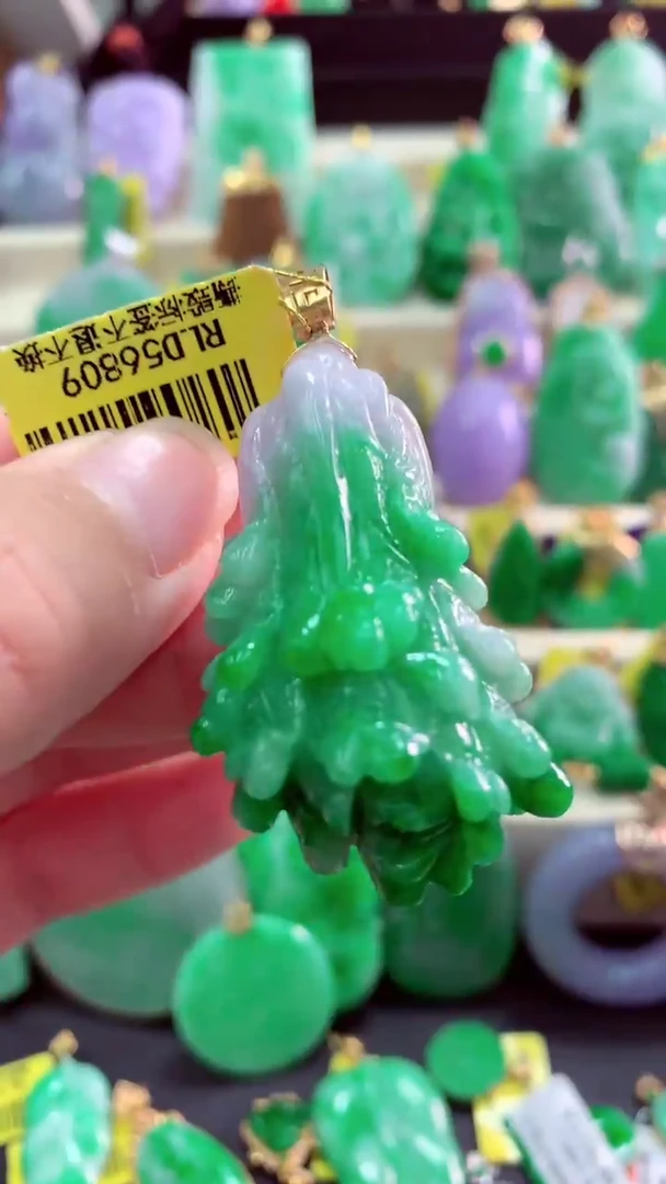 吊坠(不含链)18K金镶嵌翡翠挂件