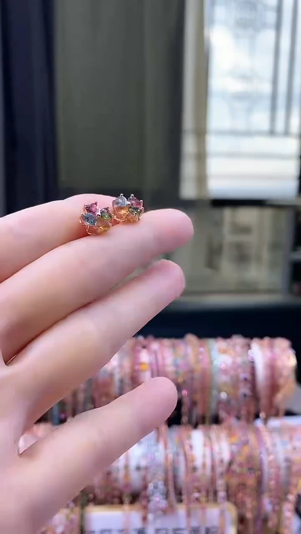 【闪购商品】碧玺耳钉银S925镶嵌452354354354354