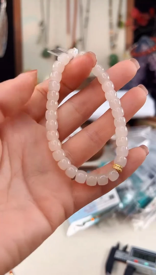 未镶嵌和田玉手饰@@A9921D018337