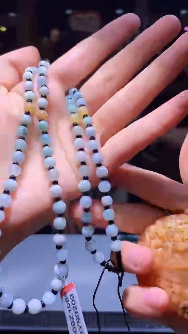 未镶嵌定制翡翠8002hm-毛货挂件(赠珠链)6