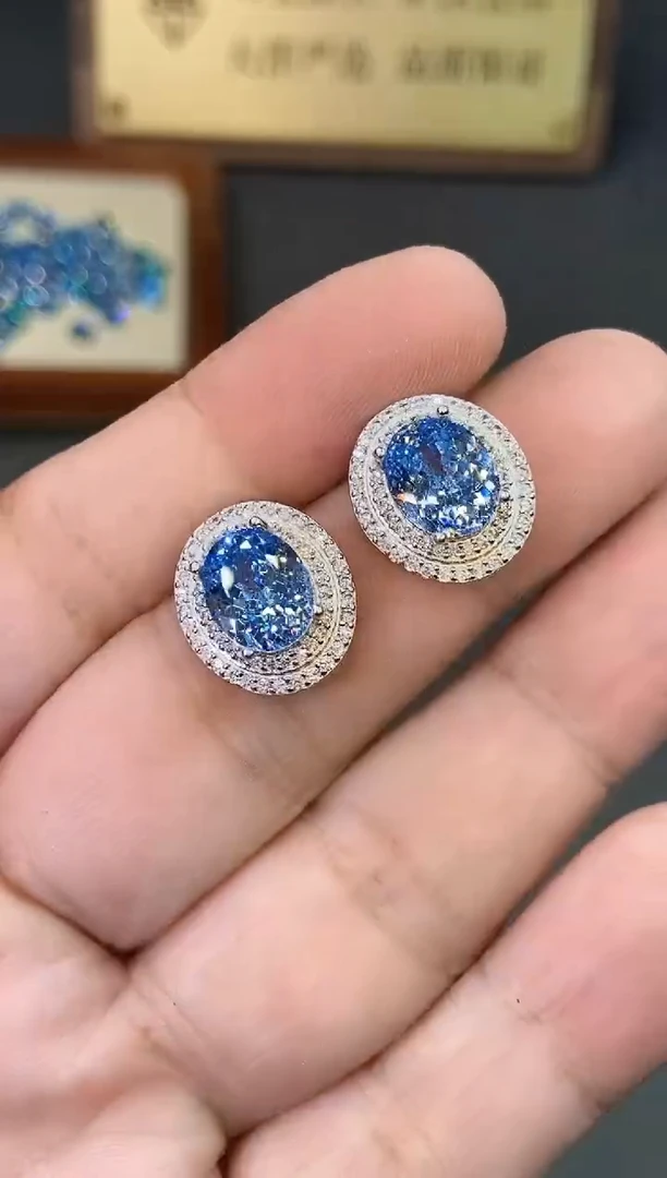 银S925镶嵌耳坠海蓝宝石.......