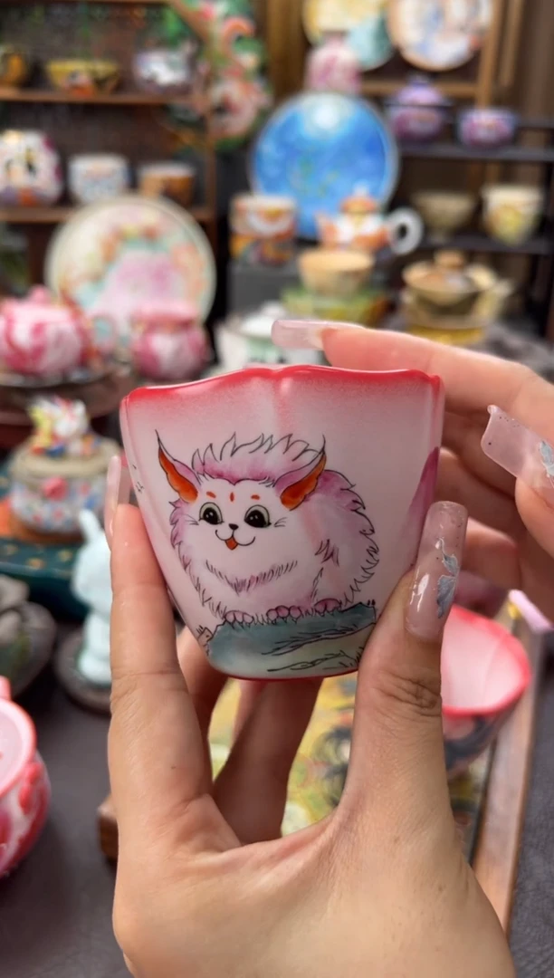 手绘系列一吻倾城郁金香杯
