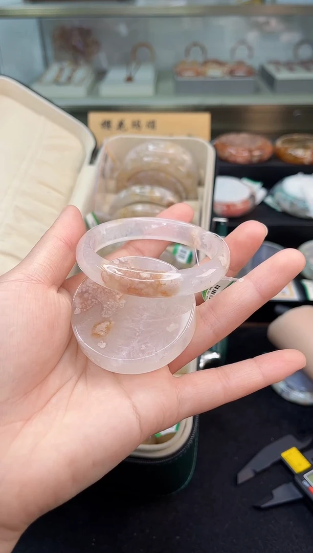 未镶嵌手镯石英质玉55圈口（赠品镯心）3749462
