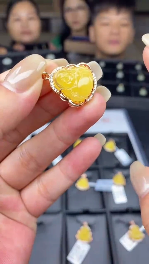 蜜蜡吊坠(不含链)银S925镶嵌多样性发其一-吊坠-D250Y