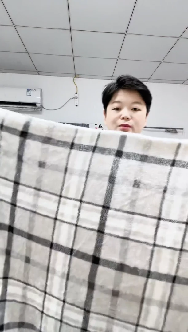 法兰绒1.2x1.5尺寸双面绒