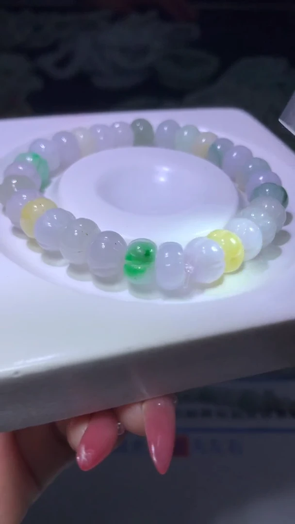 翡翠未镶嵌颈饰用****0MXX038639