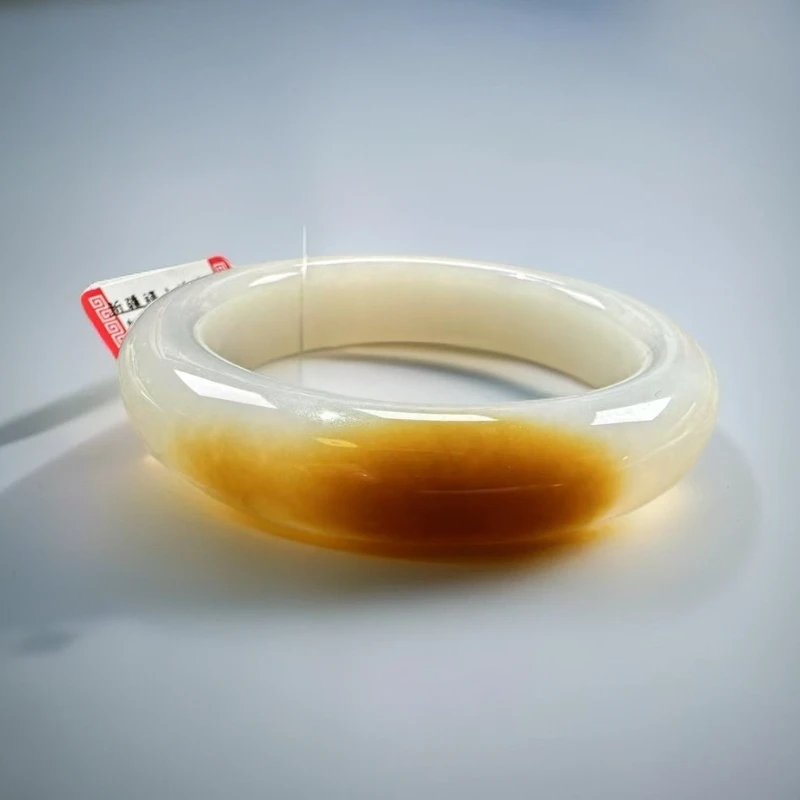 新疆和田玉糖白手镯