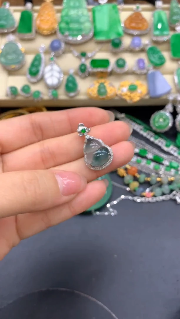 【闪购商品】翡翠颈饰18K金镶嵌326-中国好珍宝