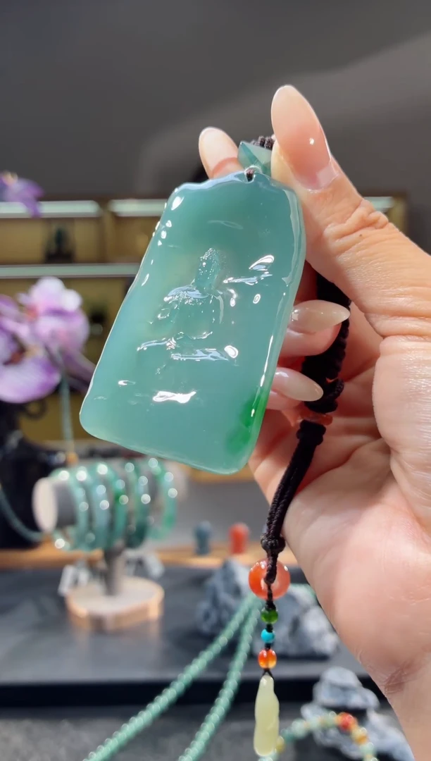 吊坠(不含链)未镶嵌翡翠观音