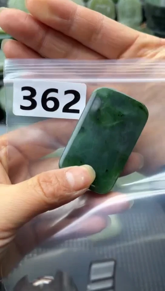 未镶嵌和田玉珠宝半成品牌子