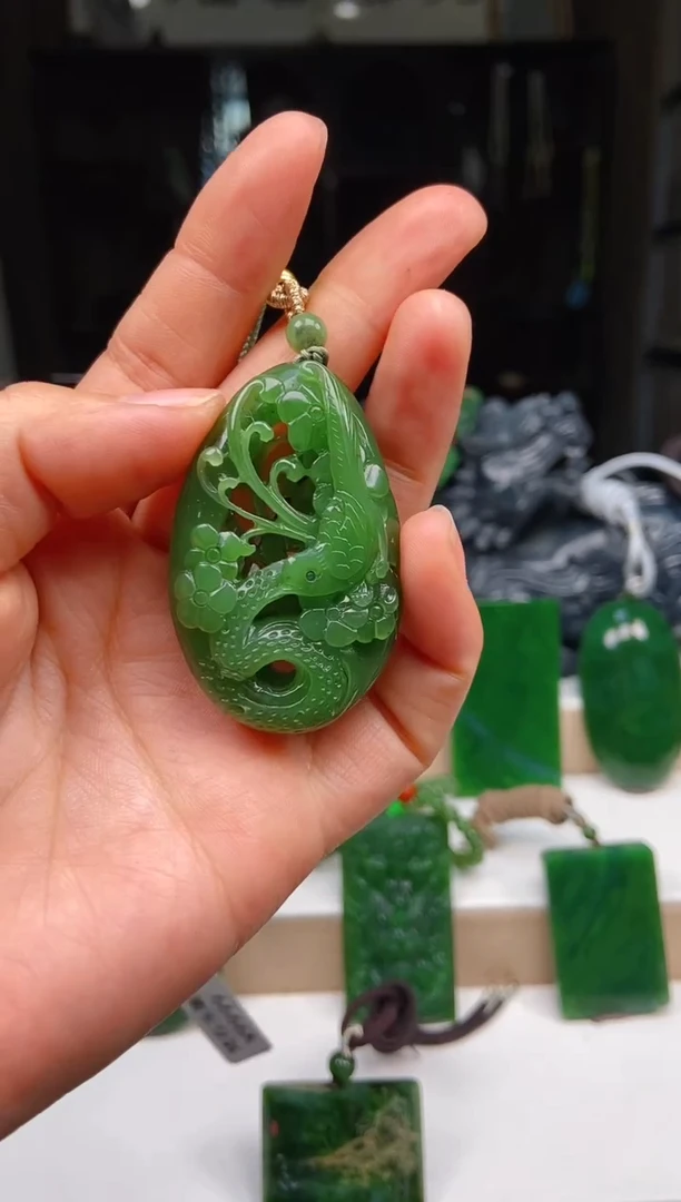 【闪购商品】和田玉挂件未镶嵌1