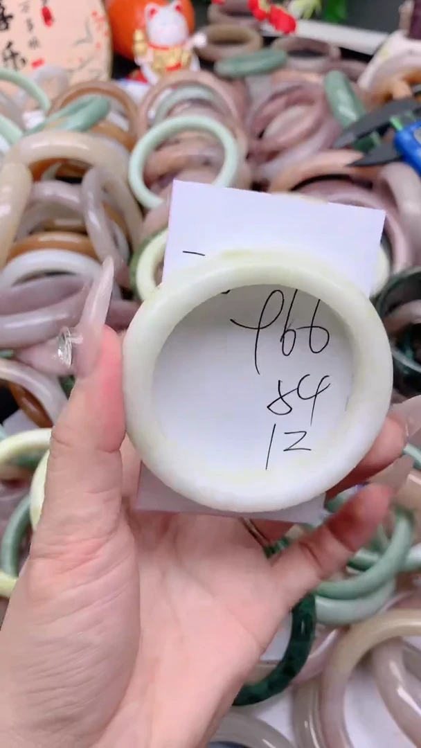 石英质玉手镯未镶嵌966