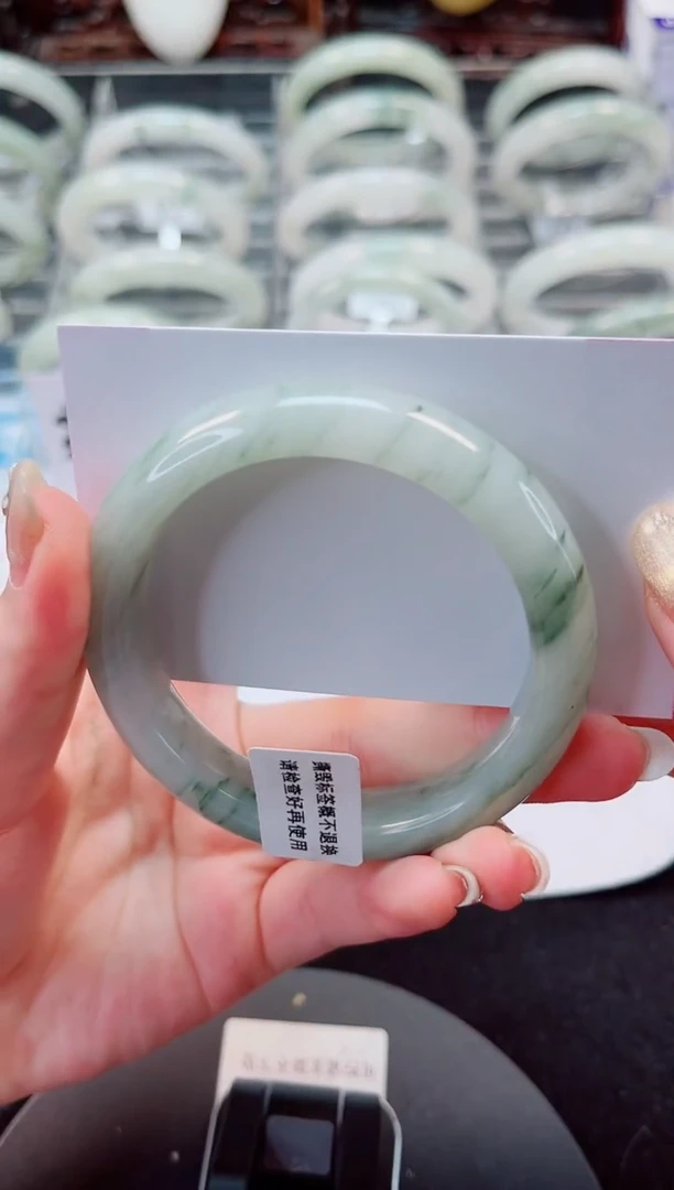 未镶嵌手镯石英质玉36-55/56
