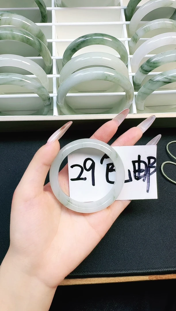 未镶嵌手镯石英质玉7-54