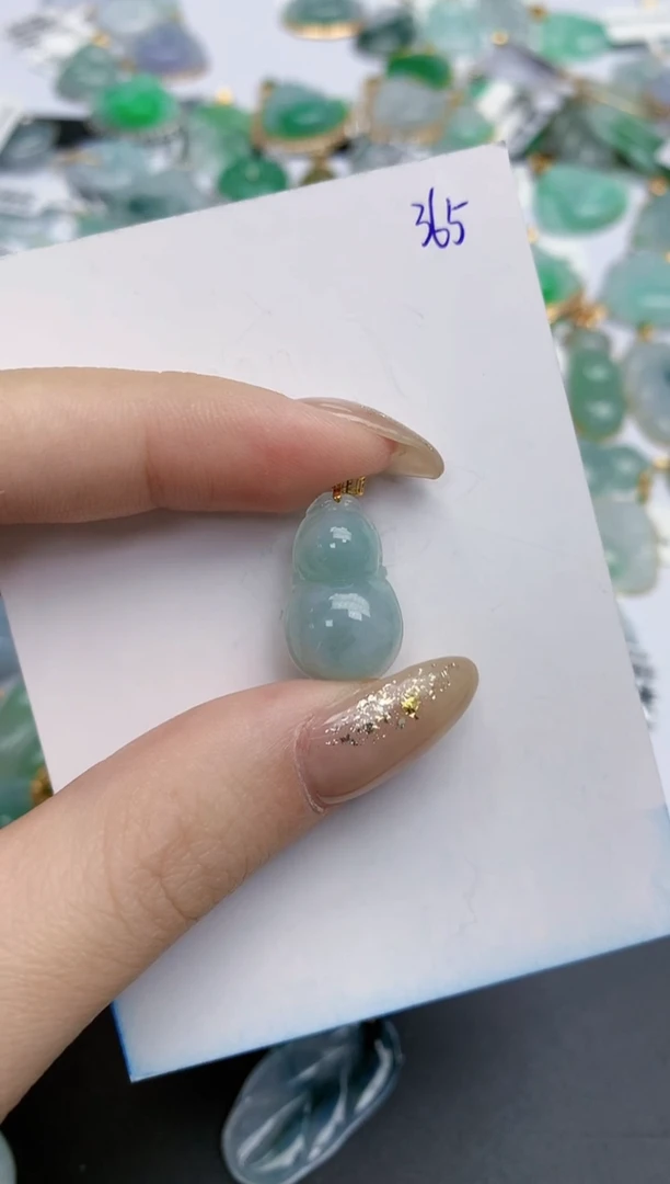 【闪购商品】翡翠颈饰18K金镶嵌天然缅甸翡翠A货