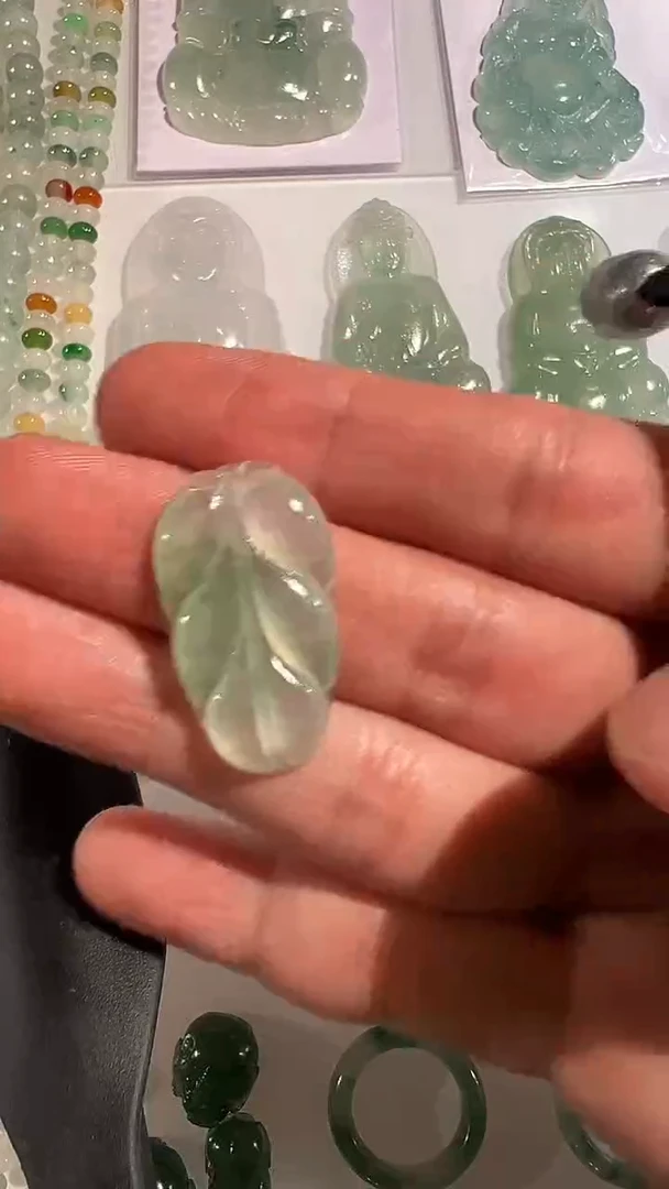 定制翡翠未镶嵌叶子