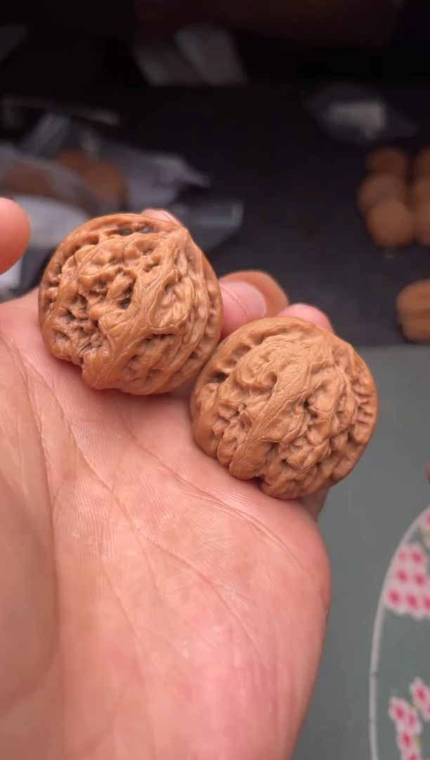 把件文玩核桃a221  九龙 33尺