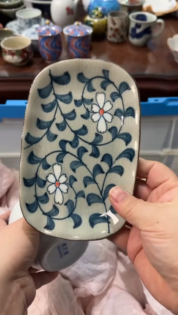 瓷片红****]编码：欢迎惠顾，感谢支持3051